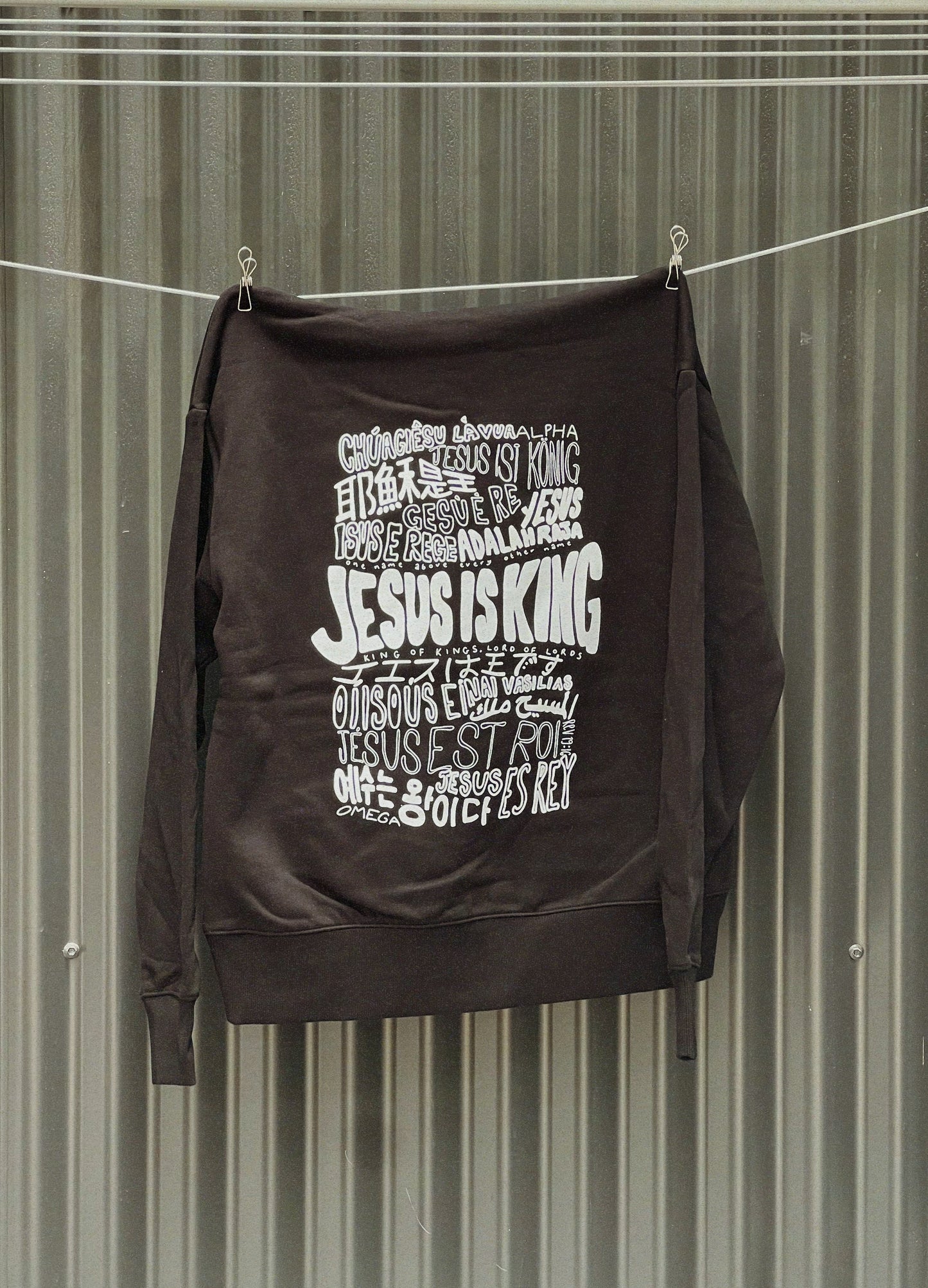 'Jesus is King' hoodie - pitch black